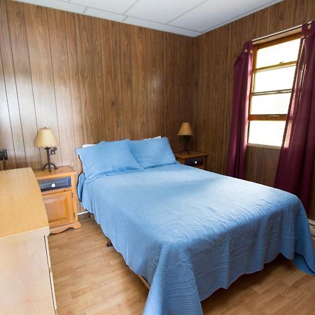 The Pines Cottage Resort Oxtongue Lake Dış mekan fotoğraf