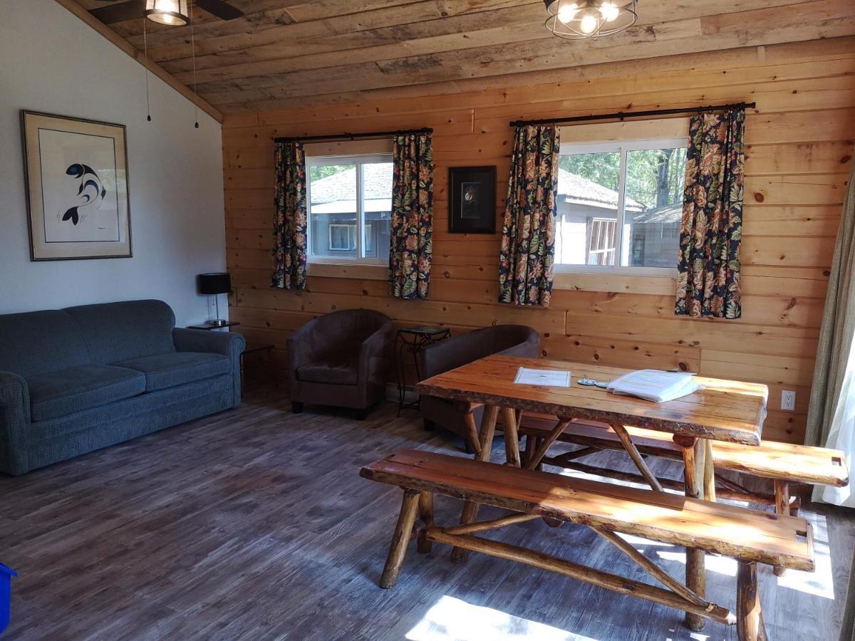 The Pines Cottage Resort Oxtongue Lake Dış mekan fotoğraf