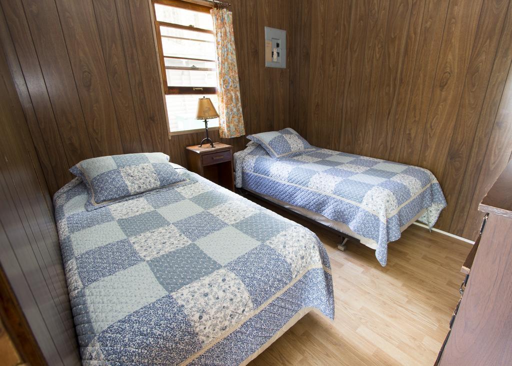The Pines Cottage Resort Oxtongue Lake Dış mekan fotoğraf