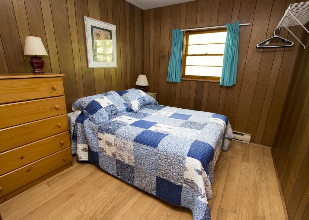 The Pines Cottage Resort Oxtongue Lake Dış mekan fotoğraf