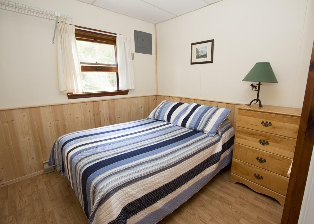 The Pines Cottage Resort Oxtongue Lake Dış mekan fotoğraf