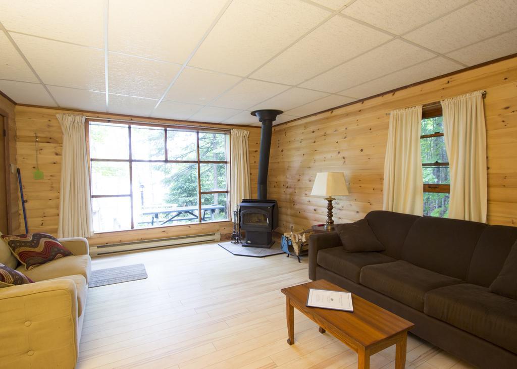 The Pines Cottage Resort Oxtongue Lake Dış mekan fotoğraf