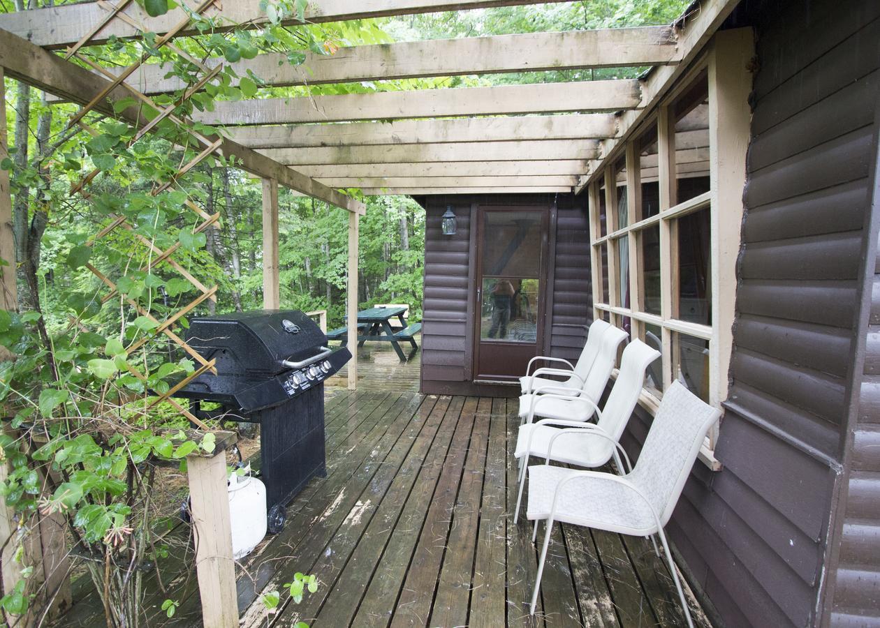 The Pines Cottage Resort Oxtongue Lake Dış mekan fotoğraf